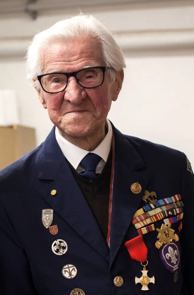 Zemřel Eduard Marek, nejstarší český skaut, kterého věznili nacisté a hrdý žižkovský rodák