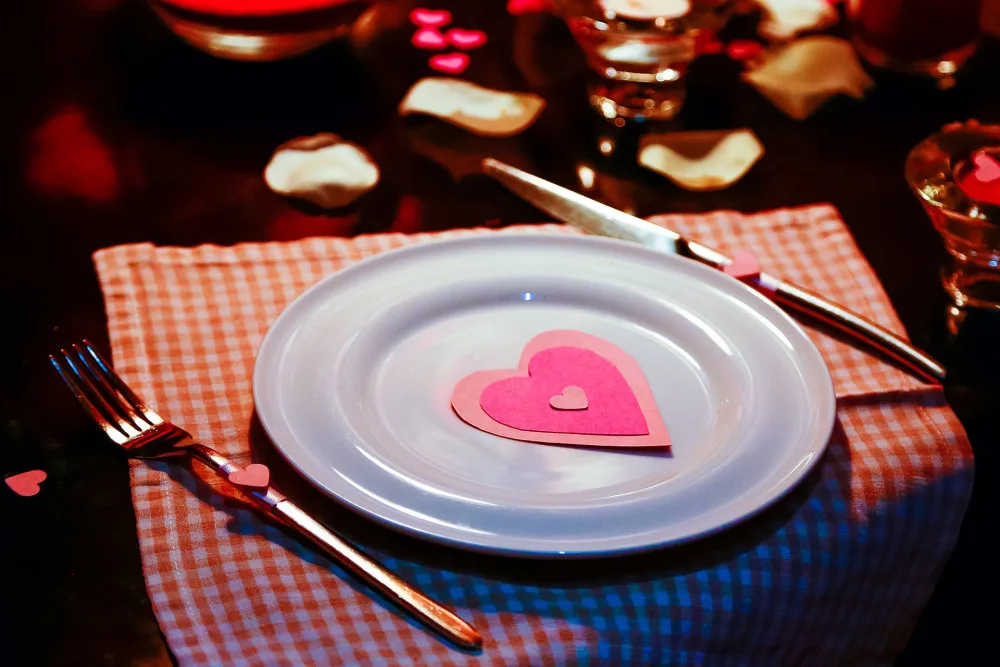 Valentýn je za dveřmi. Vyrazte na romantický koncert, vychutnat si valentýnské menu či