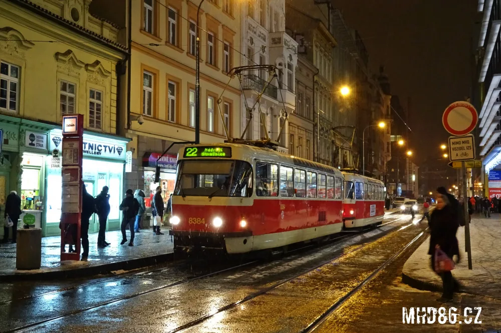 Hromadná jízda tramvají číslo 22 proběhne 22. 2. 2022 ve 22:22. O dadaistickou akci mají zájem tisíce lidí