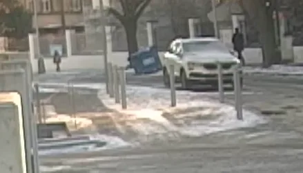 VIDEO: Policie dopadla zvrhlíka, který se obnažoval před holčičkou. Muž byl za podobný čin již odsouzen