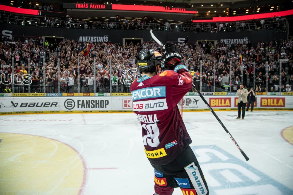 Sparta je v semifinále! Fanouškům napíšu omluvenky, řekl Pavelka, který rozhodl ve 104. minutě