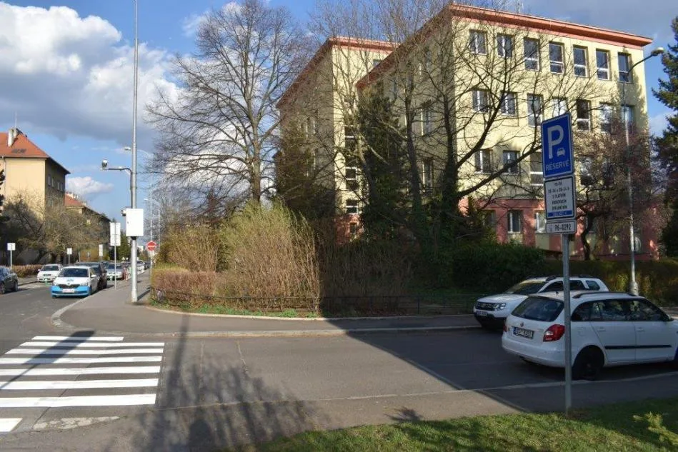 Základní škola Na Dlouhém lánu