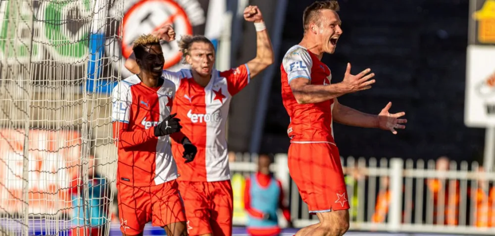 Slavia v Jablonci zvítězila 2:1, zůstává na prvním místě