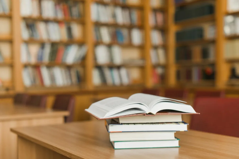 10 nejnovějších bestsellerů, které stojí za to si přečíst