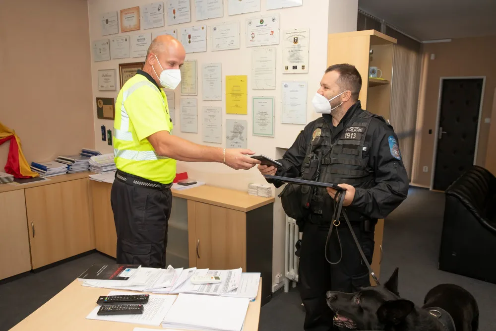 Zemřel policejní pes Merlin, který zachránil muže před sebevraždou
