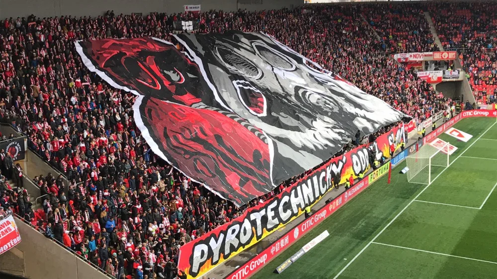 Fotbalové derby pražských S, které se bude hrát za týden, je vyprodané
