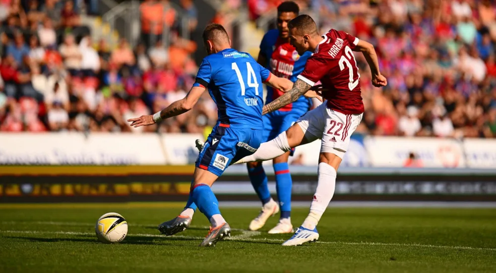 Sparta ztratila šanci na titul. Plzeň ji porazila 3:0