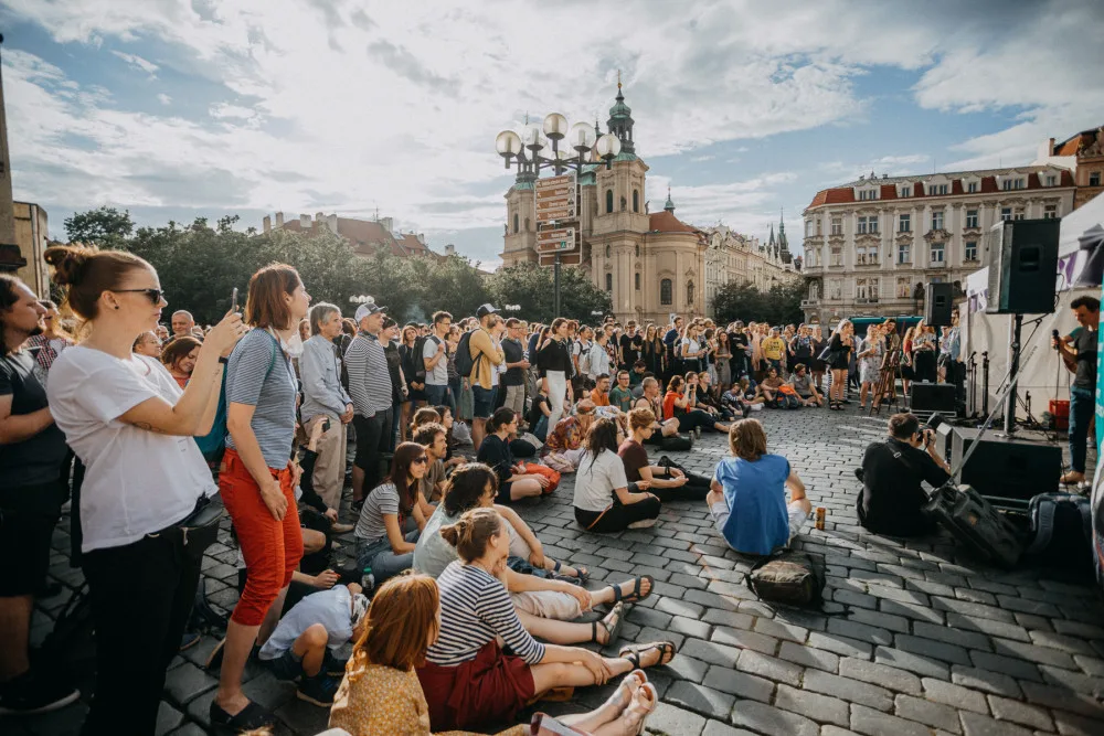 Blíží se festival Praha žije hudbou. Představí se Langerová, Dusilová nebo Mucha