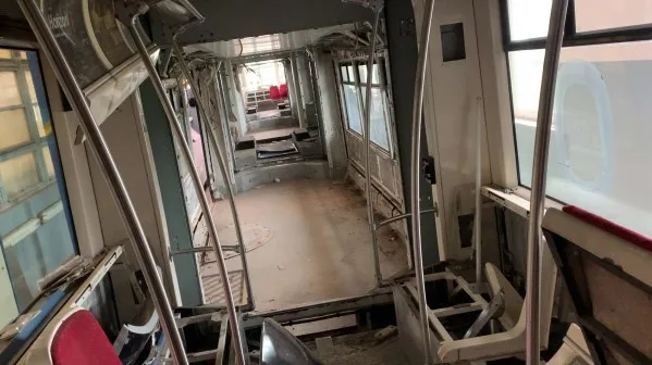 VIDEO: Kupte si tramvaje nebo stroj na čištění silnic. Dopravní podnik prodává majetek