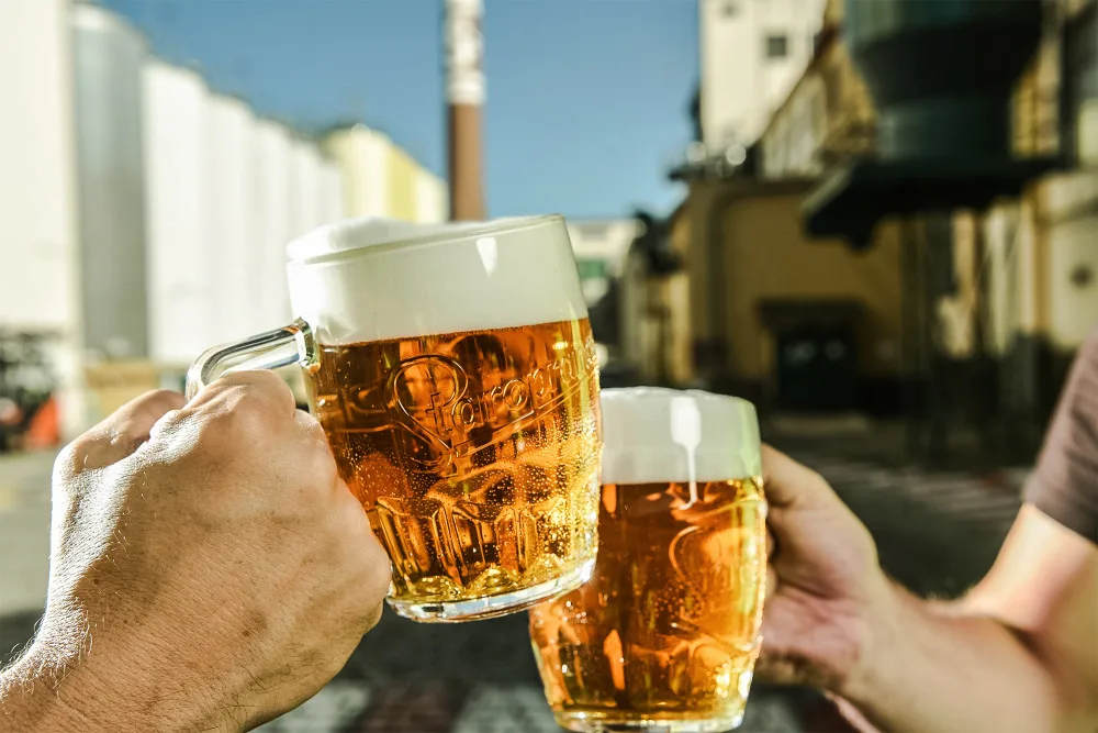 Favoritem mezi ležáky jsou dvanáctky. Staropramen uvedl novinku s plnější chutí