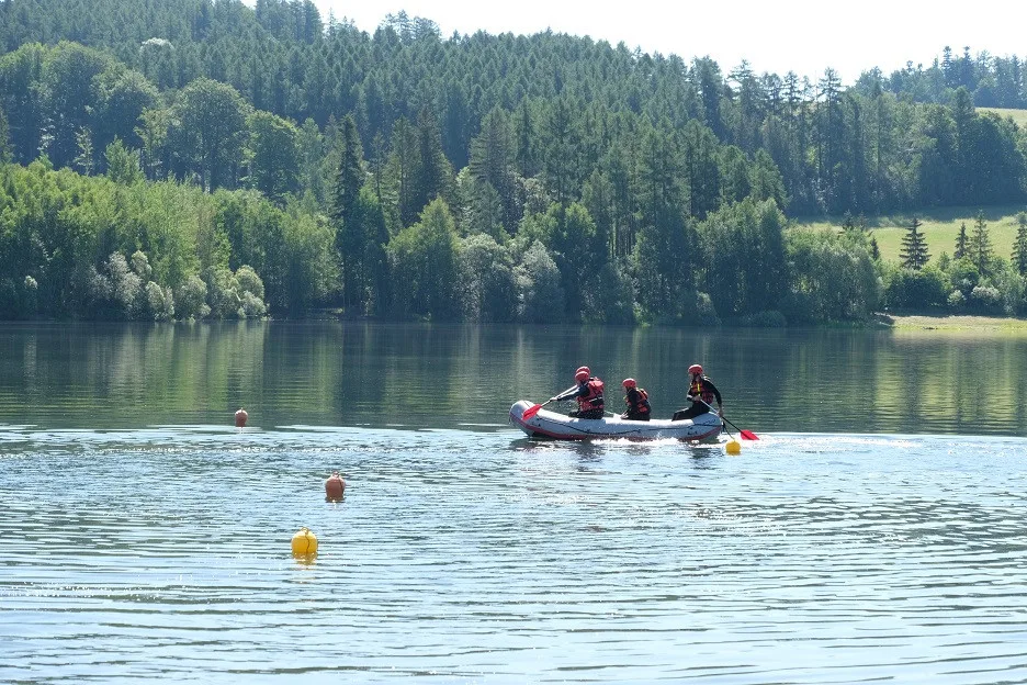 Pražští hasiči obhájili zlato ve vodním záchranářství