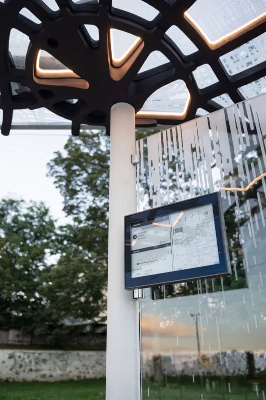 U Výstaviště je první zastávka vyrobená pomocí 3D tisku. Z betonu ji robot vytvořil za den a půl