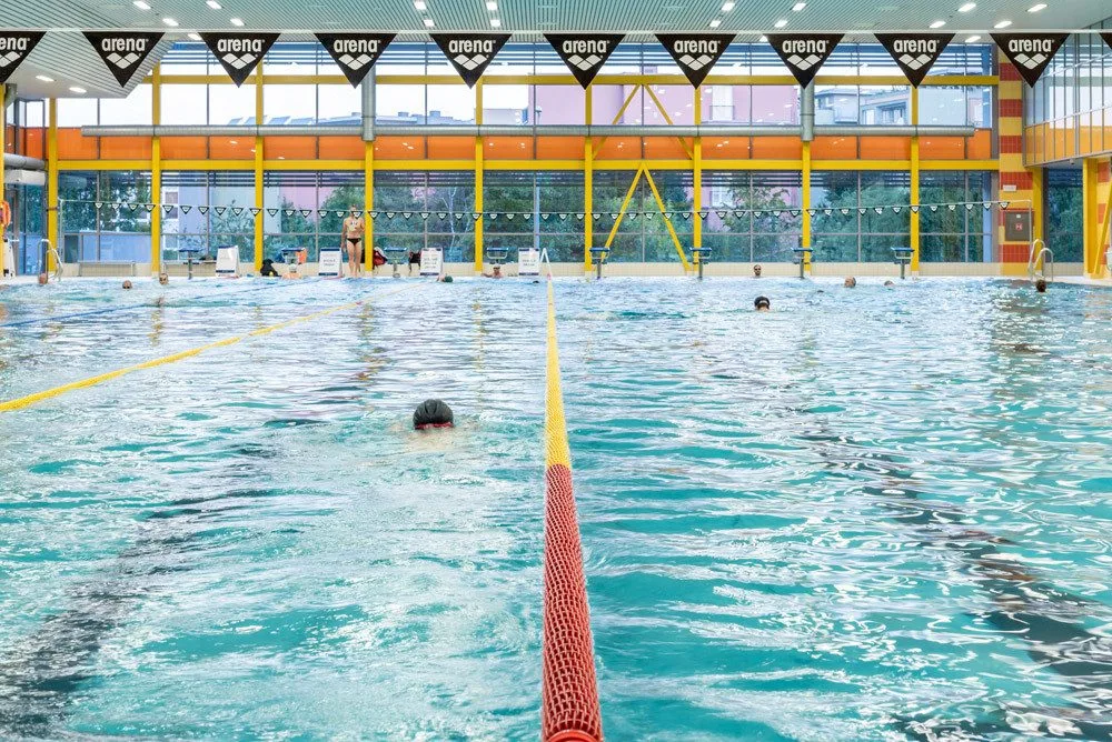 Plavecký bazén v Aquacentru Šutka.