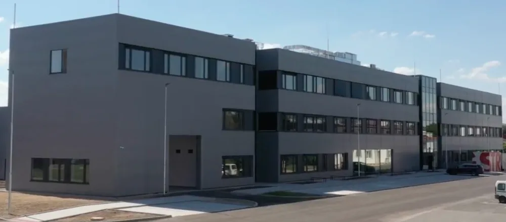 Nové centrum pro vývoj a testy kosmické a letecké techniky