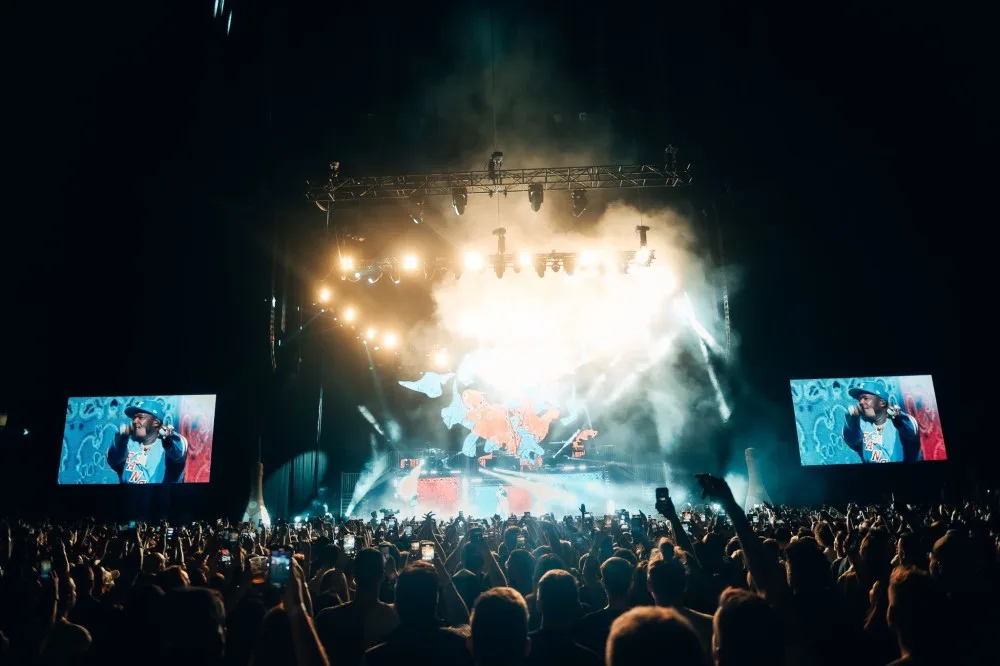 Rapper 50 Cent vyprodal O2 arenu. Dnes koncert zopakuje