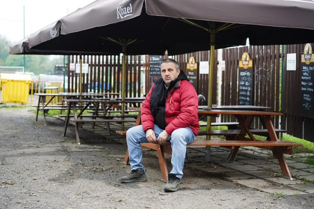 (NE)OBYČEJNÍ: Milánek obsluhuje zásadně bez úsměvu. Nenávidím oslovení „šéfíku“