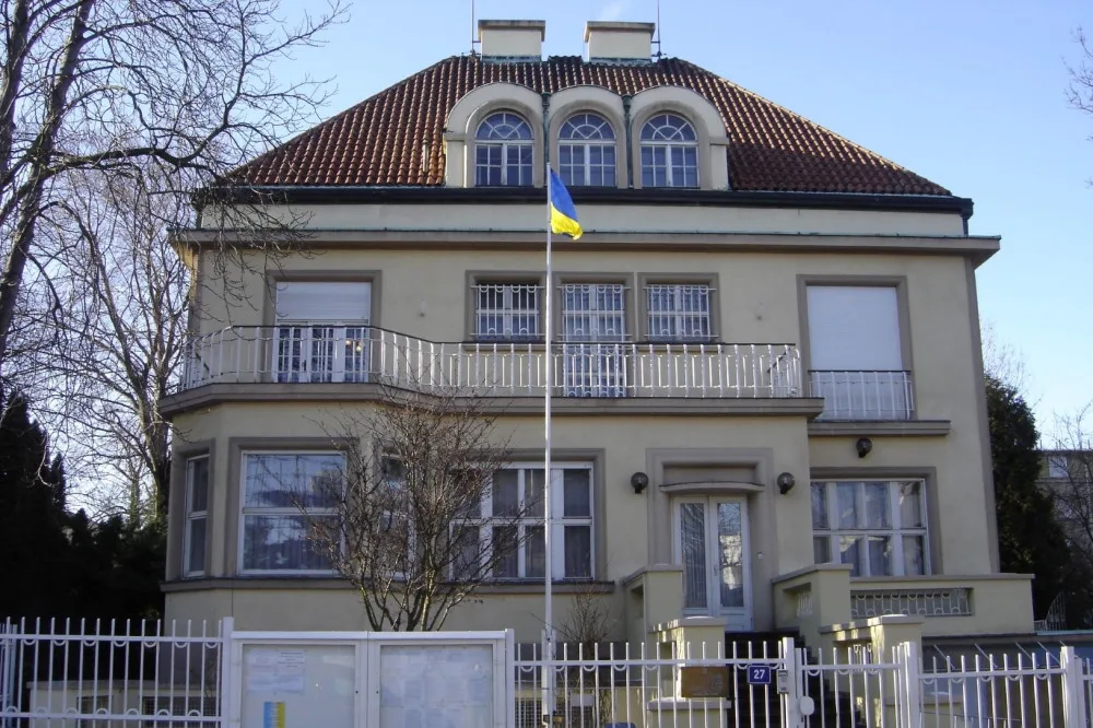 Budova ukrajinské ambasády v Bubenči.