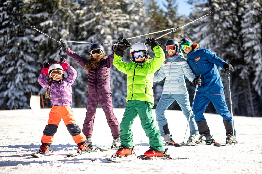 Hurá na sjezdovku. Skiareál Lipno startuje zimní sezónu