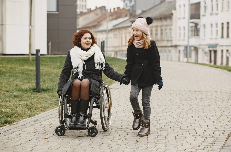 Praha podpoří zdravotně znevýhodněné. Příspěvky rozdá na pomůcky i vzdělávací kurzy
