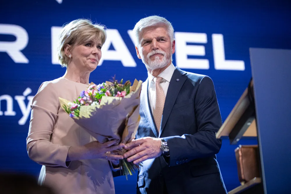 Petr Pavel s manželkou