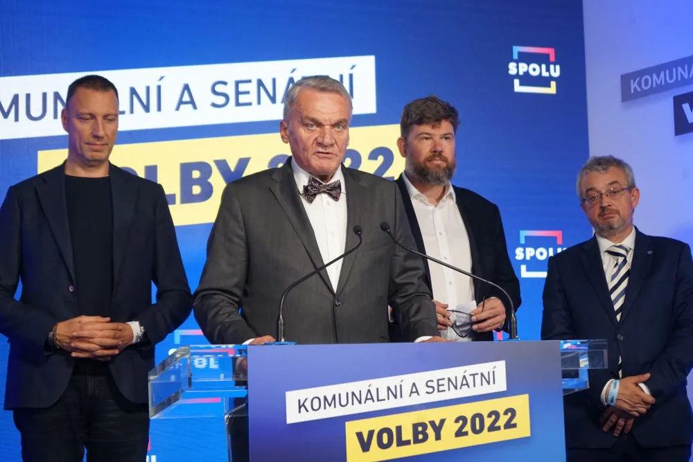 Poslanec Bohuslav Svoboda (ODS) při zvolení primátorem Prahy neodejde ze Sněmovny
