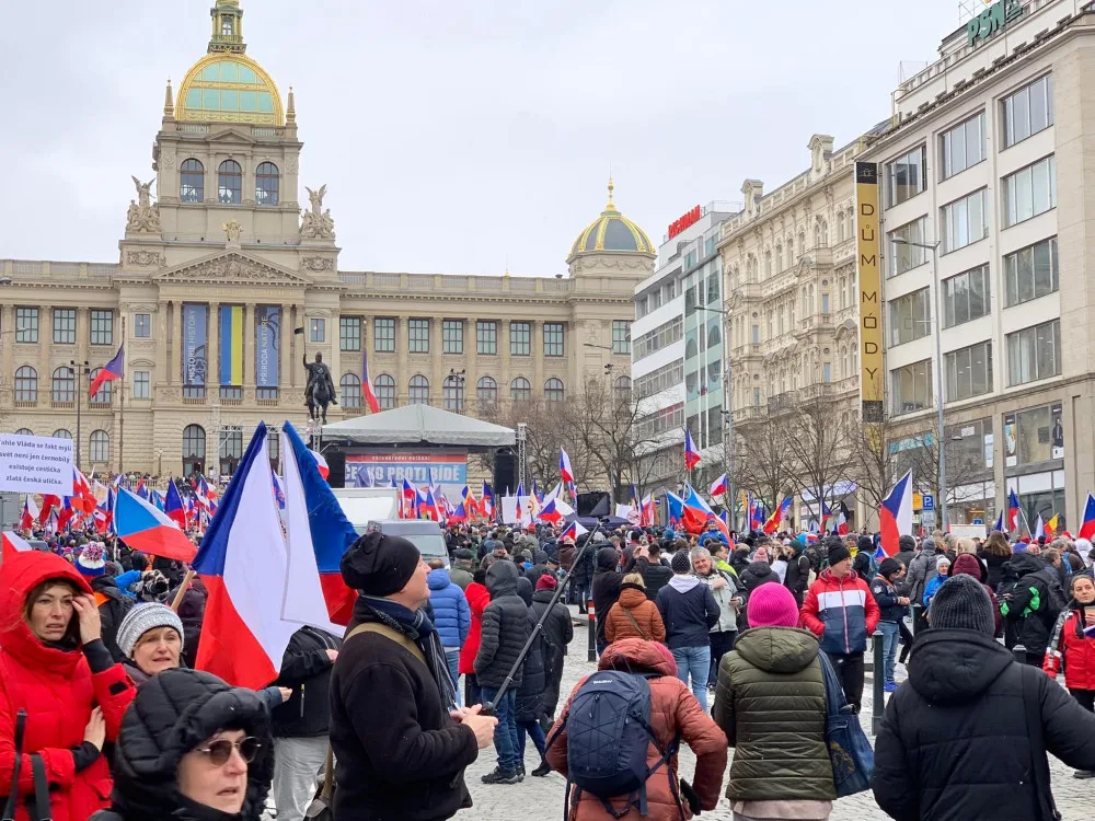 VIDEO: V centru Prahy začala demonstrace Česko proti bídě