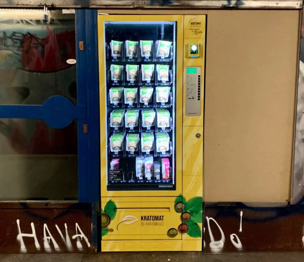 Automat na kratom u metra.