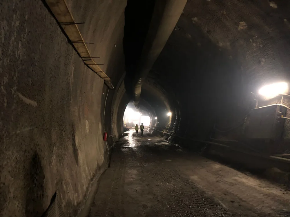 VIDEO: Tunely metra D mají po roce stavby přes jeden a půl kilometru. V provozu bude za šest let