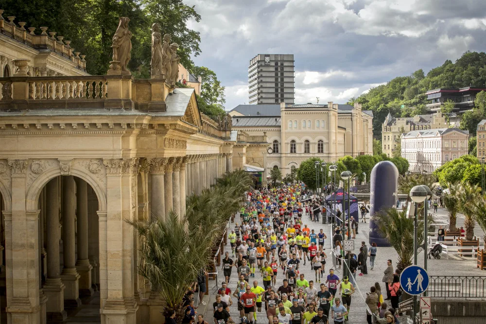 Jubilejní 10. ročník Mattoni 1/2Maratonu Karlovy Vary ozáří evropské hvězdy, startuje i projekt EuroHeroes 2023