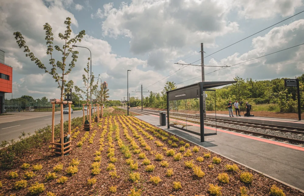 Nová tramvajová linka na Libuš je v provozu. V sobotu ji město slavnostně otevřelo