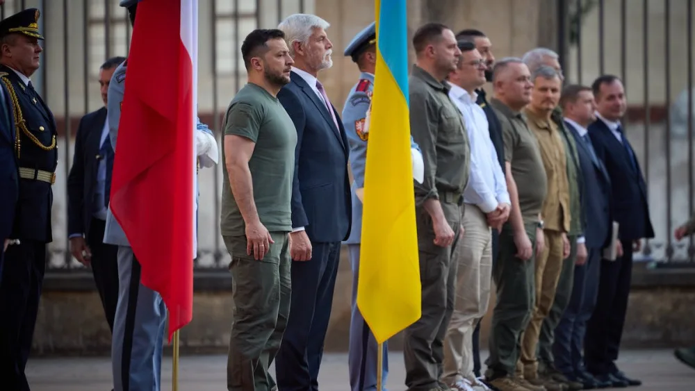 Ukrajinský prezident Zelenskyj dorazil do Prahy na jednání s českými lídry