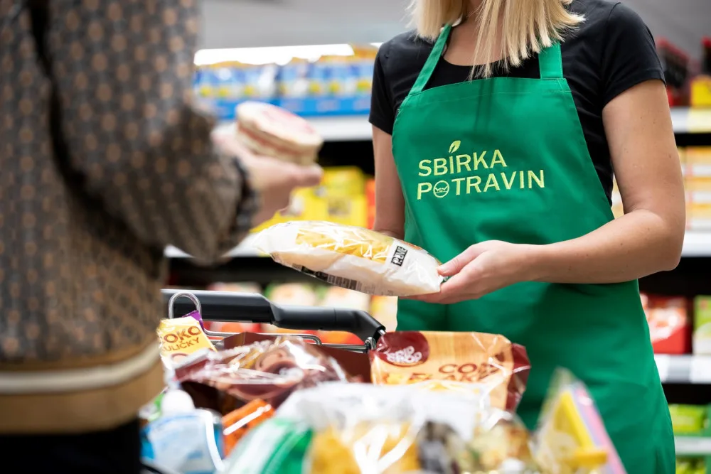 Spoluprací s potravinovými bankami nasytí PENNY stovky lidí denně