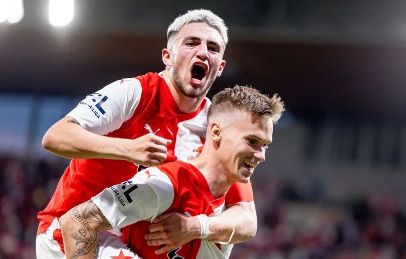 Slavia vstoupila do kvalifikace Evropské ligy výhrou 3:0 nad ukrajinským Dniprem