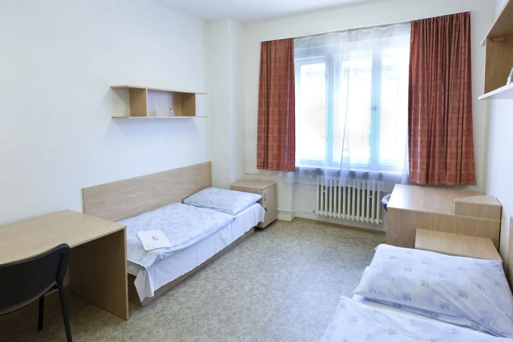 Dejvická kolej
