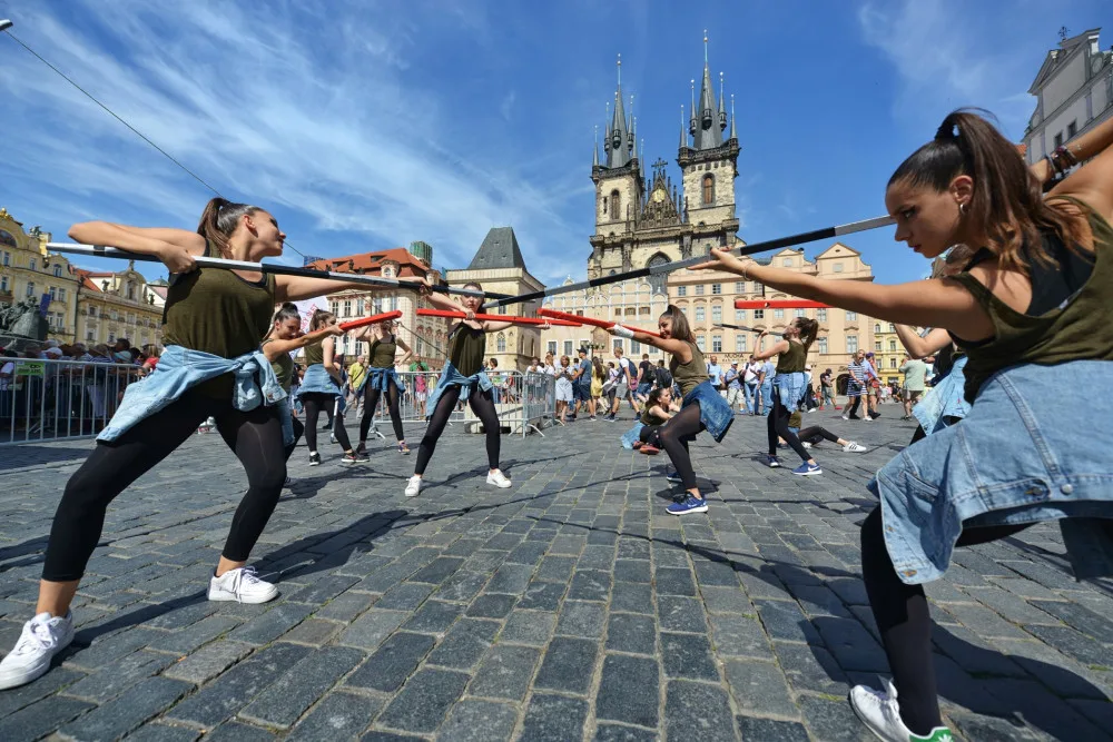 Všesokolský slet se po šesti letech vrátí do Edenu, nabídne hromadné skladby i kondomy