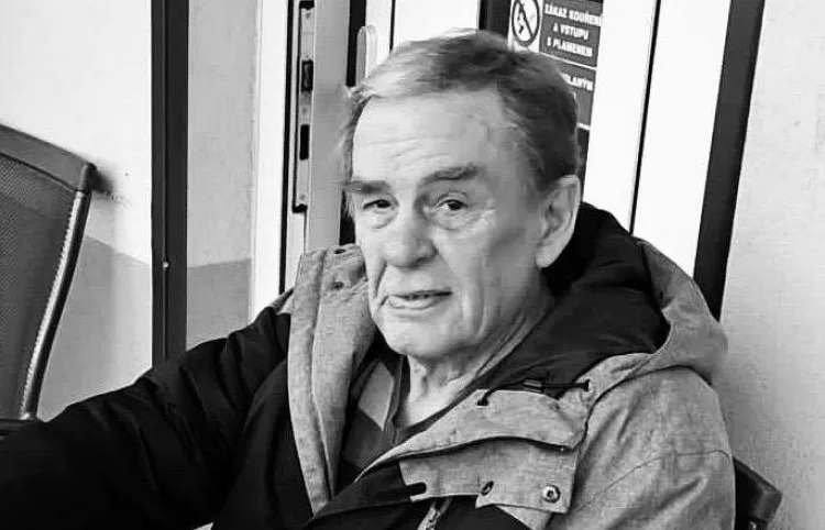 Zemřel dlouholetý řidič pražských sanitek Ladislav Korčák. Pacienty vozil téměř čtyřicet let