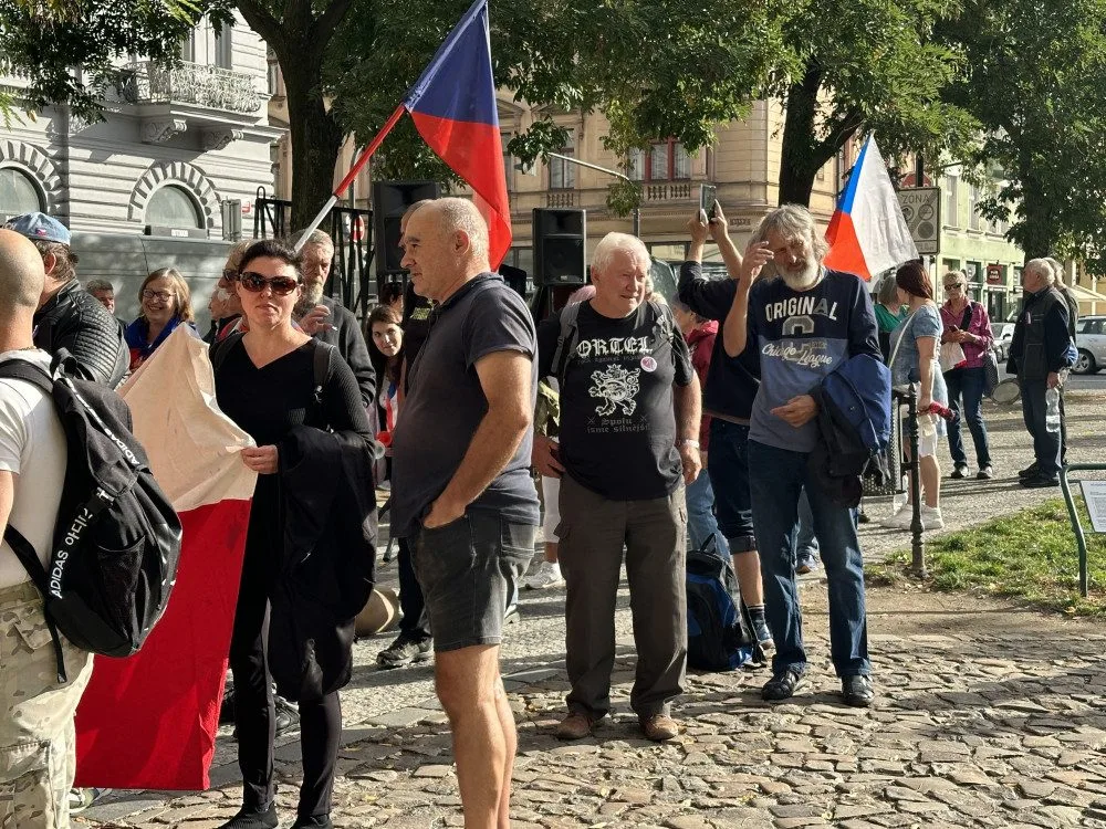 Vrabel dostal za šíření poplašné zprávy pokutu deset tisíc. Zaplatí a odvolá se k Nejvyššímu soudu