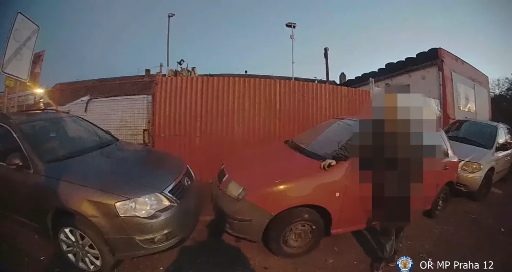 VIDEO: Řidiči používají falešné espézetky. Uvádějí bizarní výmluvy