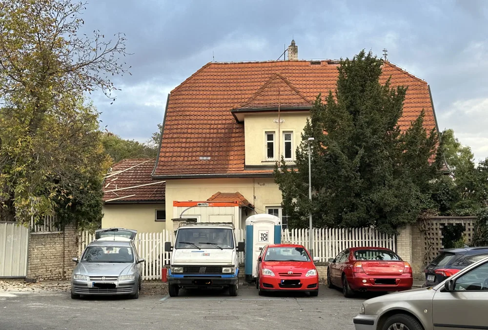 Vilu má nahradit stavba s čtyřnásobnou plochou.