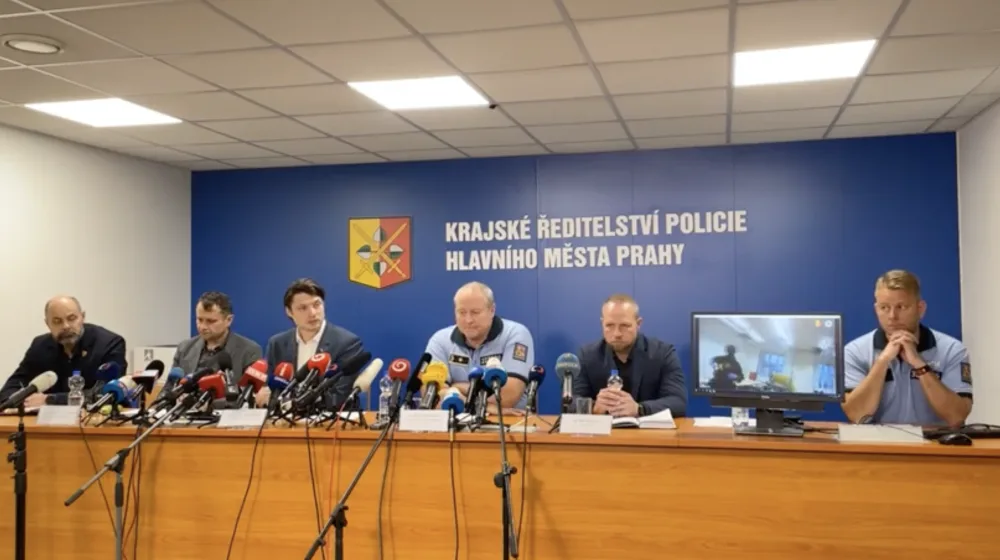 Policie o události informovala na tiskové konferenci.