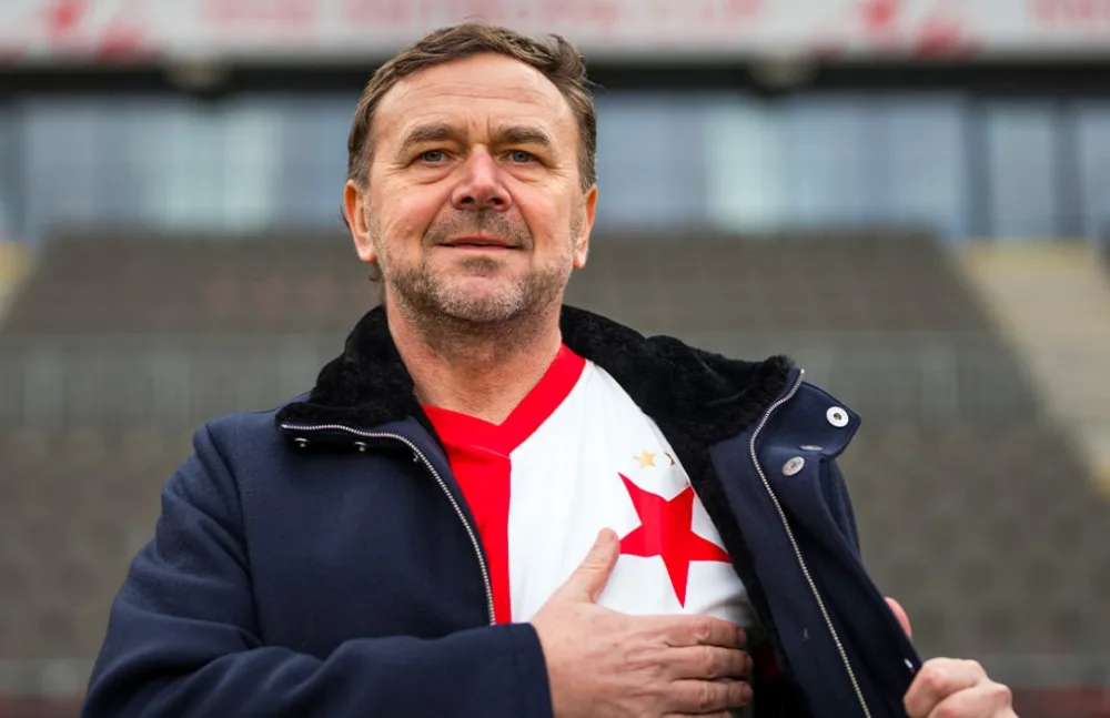 Zůstanu majitelem Slavie a věřím, že ani moje děti ji nikdy neprodají, říká nový vlastník klubu Tykač