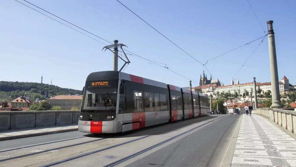 Praha podepsala smlouvu na nové tramvaje za 16 miliard. V prvních se lidé svezou za dva roky