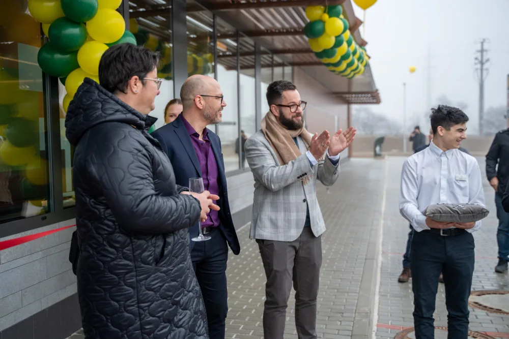 Zákazníky přivítala už 120. restaurace McDonald’s u Stehelčevsi