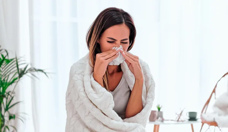 Chřipková epidemie potvrzena. Jak bojovat s příznaky nemoci a horečkou?