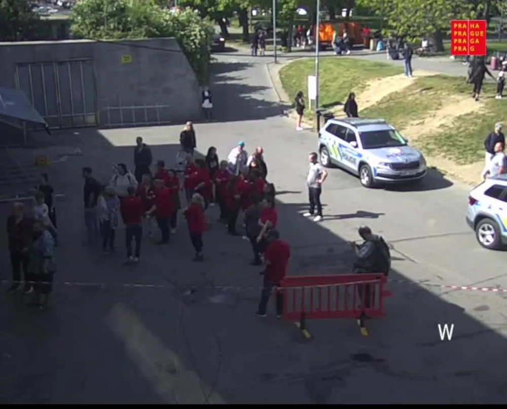 Policisté evakuují hlavní nádraží, našli podezřelé zavazadlo