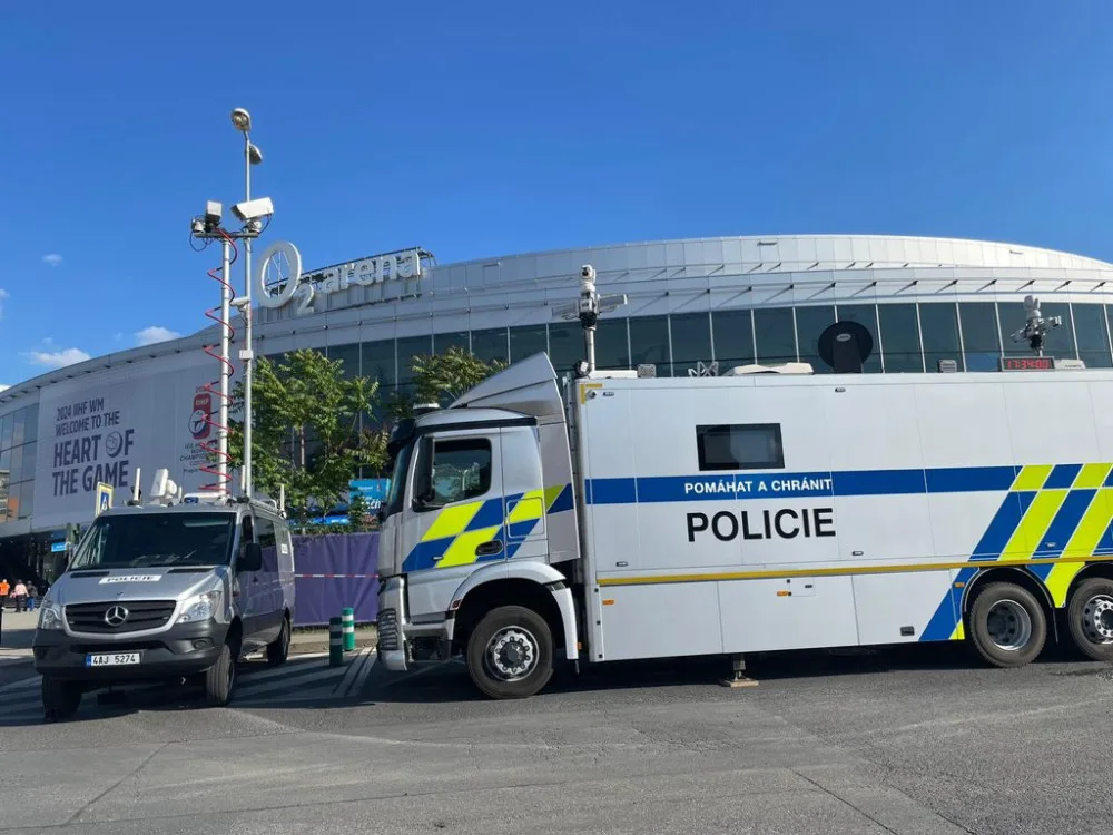U 02 areny jsou policisté každý den.