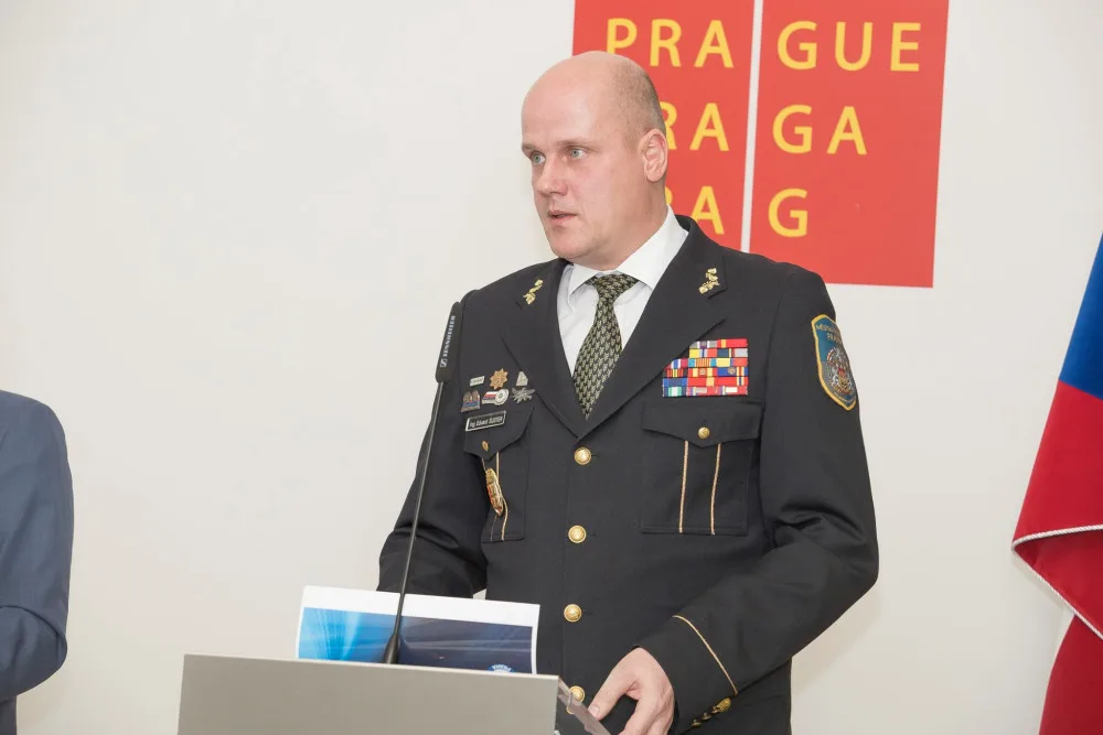 Eduard Šuster