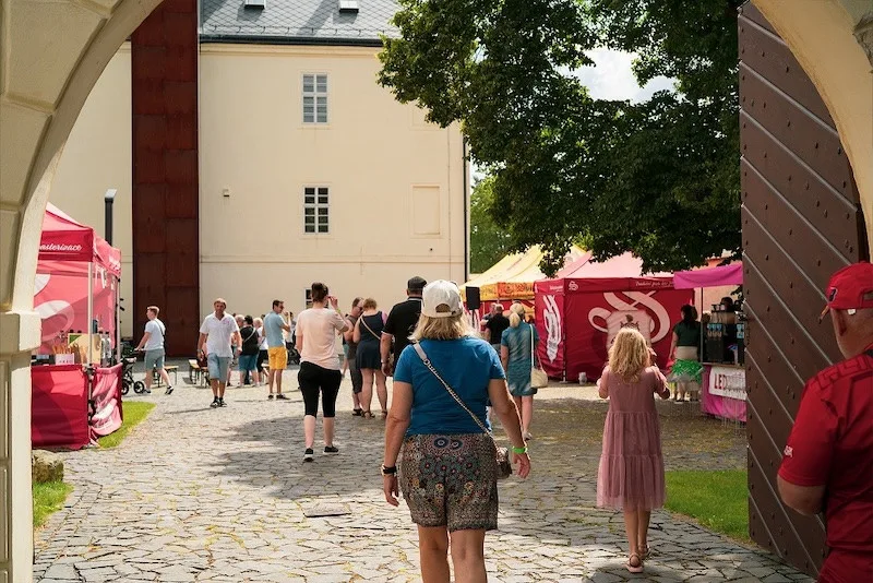 Zámecké slavnosti se konají již tuto neděli ve Svijanech: 8. výročí otevření zámku