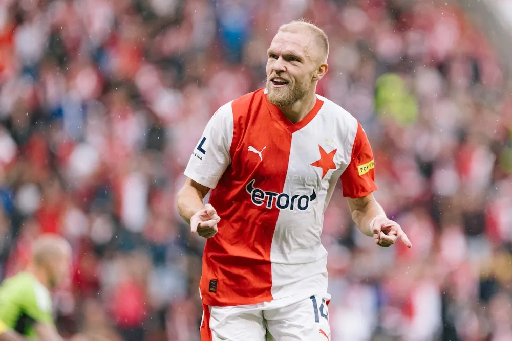 Mick Van Buren odešel ze Slavie po osmi letech