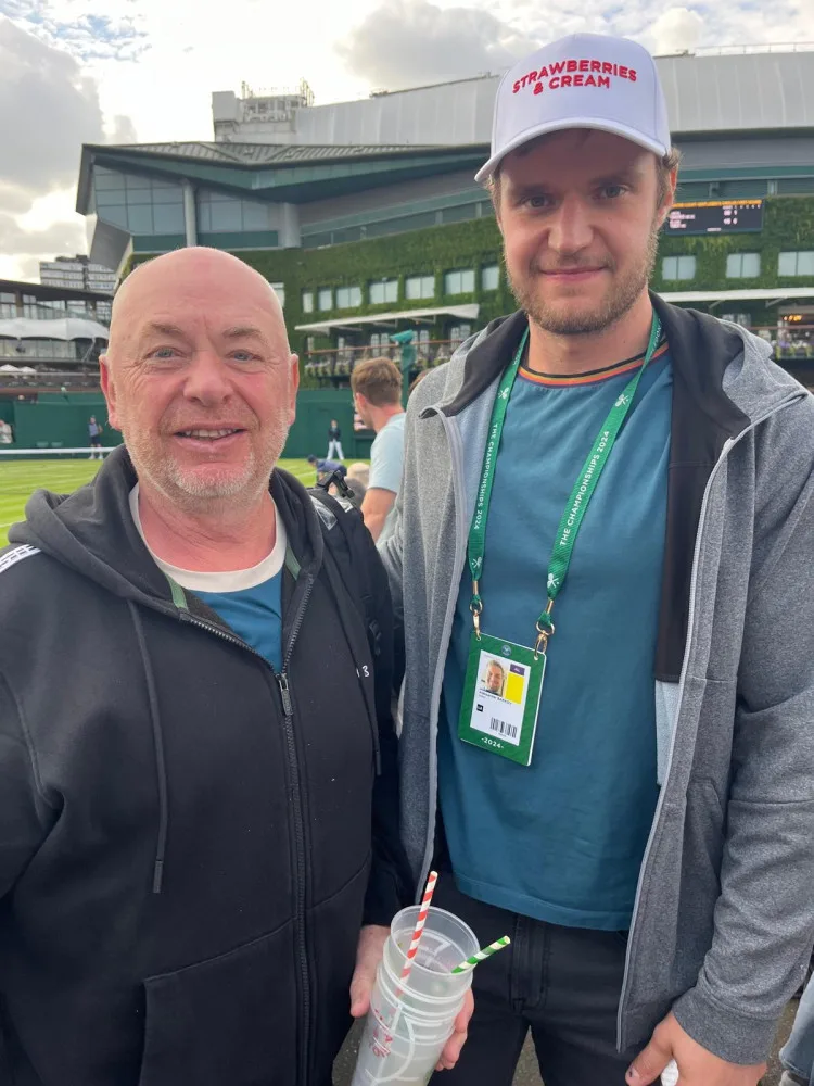 Malí vítězové Race to Wimbledon se podívali na slavný turnaj. Sledovali zápasy svých idolů
